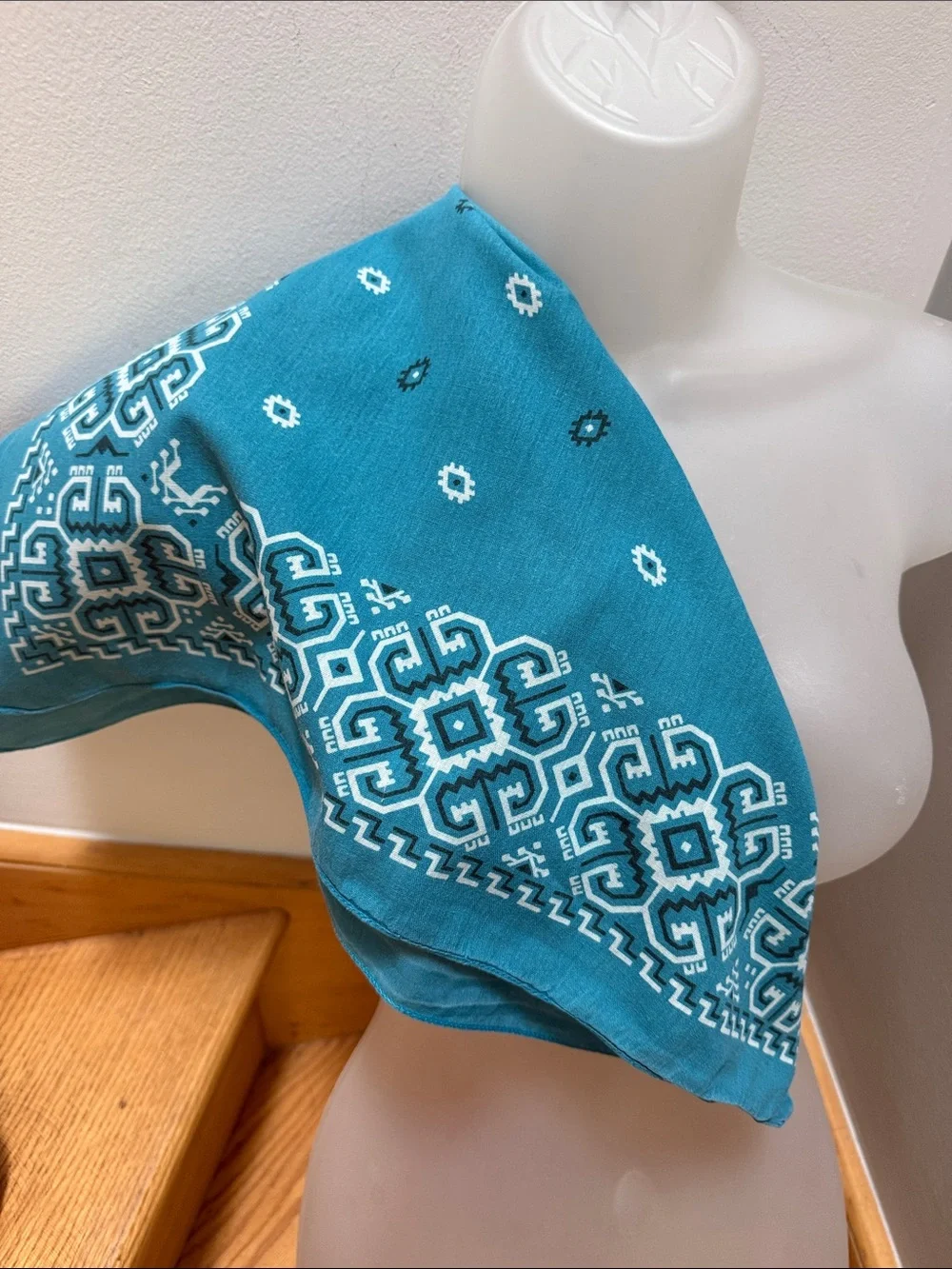 VTG Turquoise Blue Aztec Geometric Cotton Bandana Made in USA RN13960 80’s-90’s